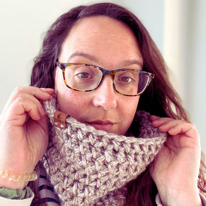 Make it yourself Crochet Kit Super chunky snood kit (baby - adult size)