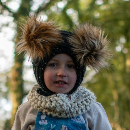 Pompom Bonnet