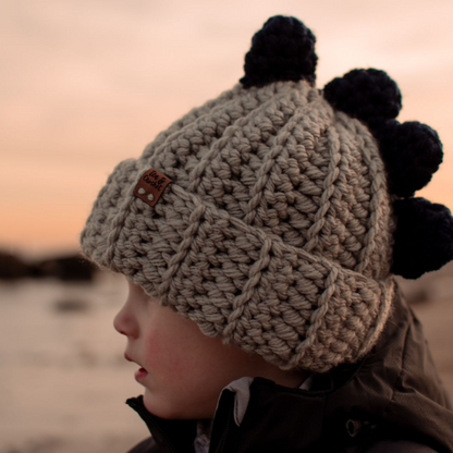 Dinosaur beanie hat with spikes